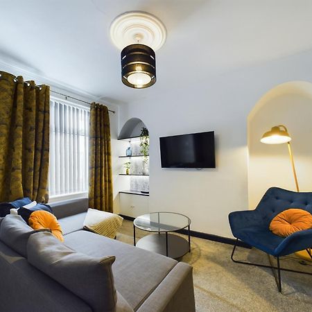Charming Apartments - Cosy Retreat - Short Drive To City Centre - Free Parking Liverpool Eksteriør bilde