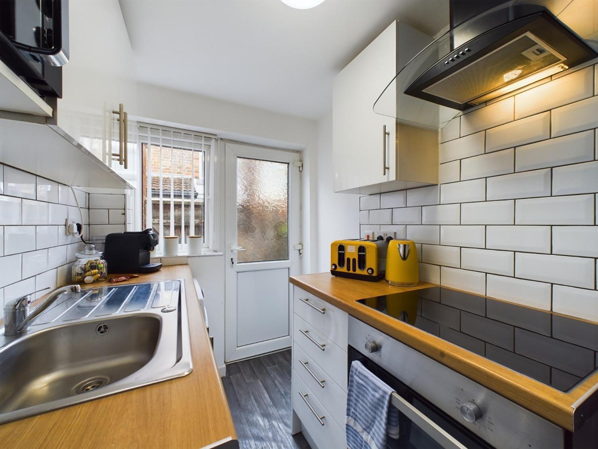 Charming Apartments - Cosy Retreat - Short Drive To City Centre - Free Parking Liverpool Eksteriør bilde