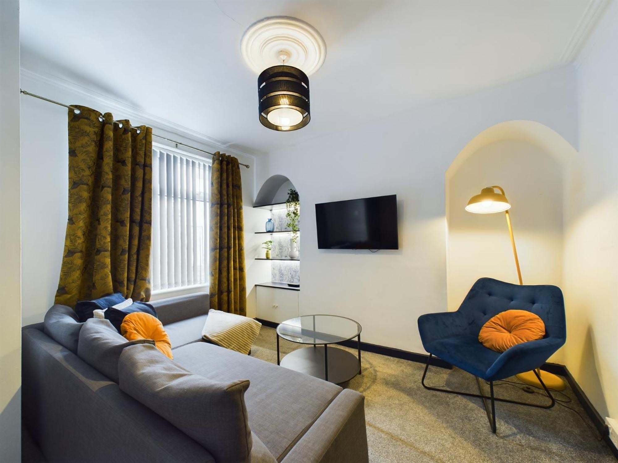 Charming Apartments - Cosy Retreat - Short Drive To City Centre - Free Parking Liverpool Eksteriør bilde